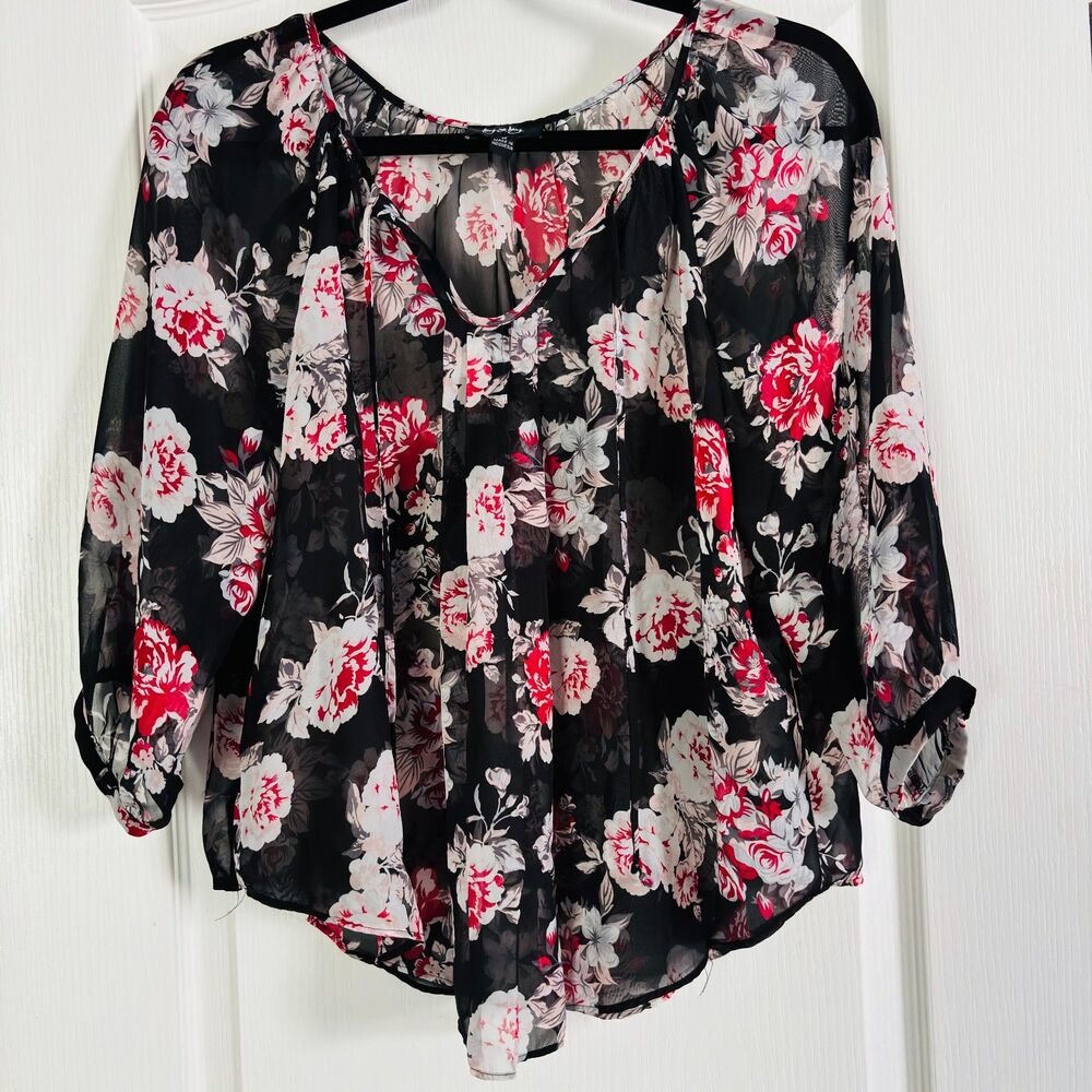 by&by Floral Tie-Front Blouse in Black, White & Red Size M